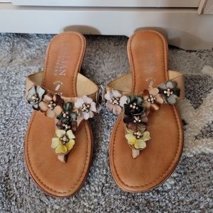 Italian Shoemakers Womens sandal size 6